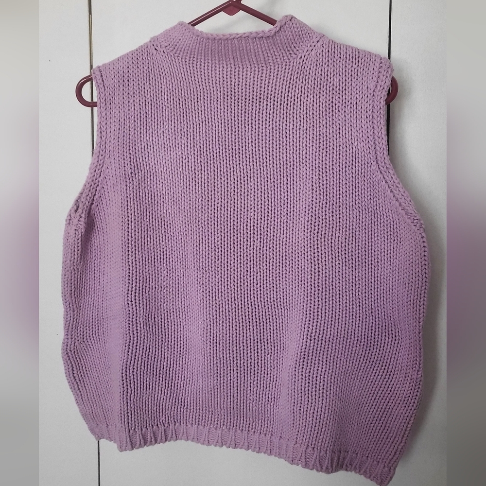 St. John's Bay Lavender Knit Vest